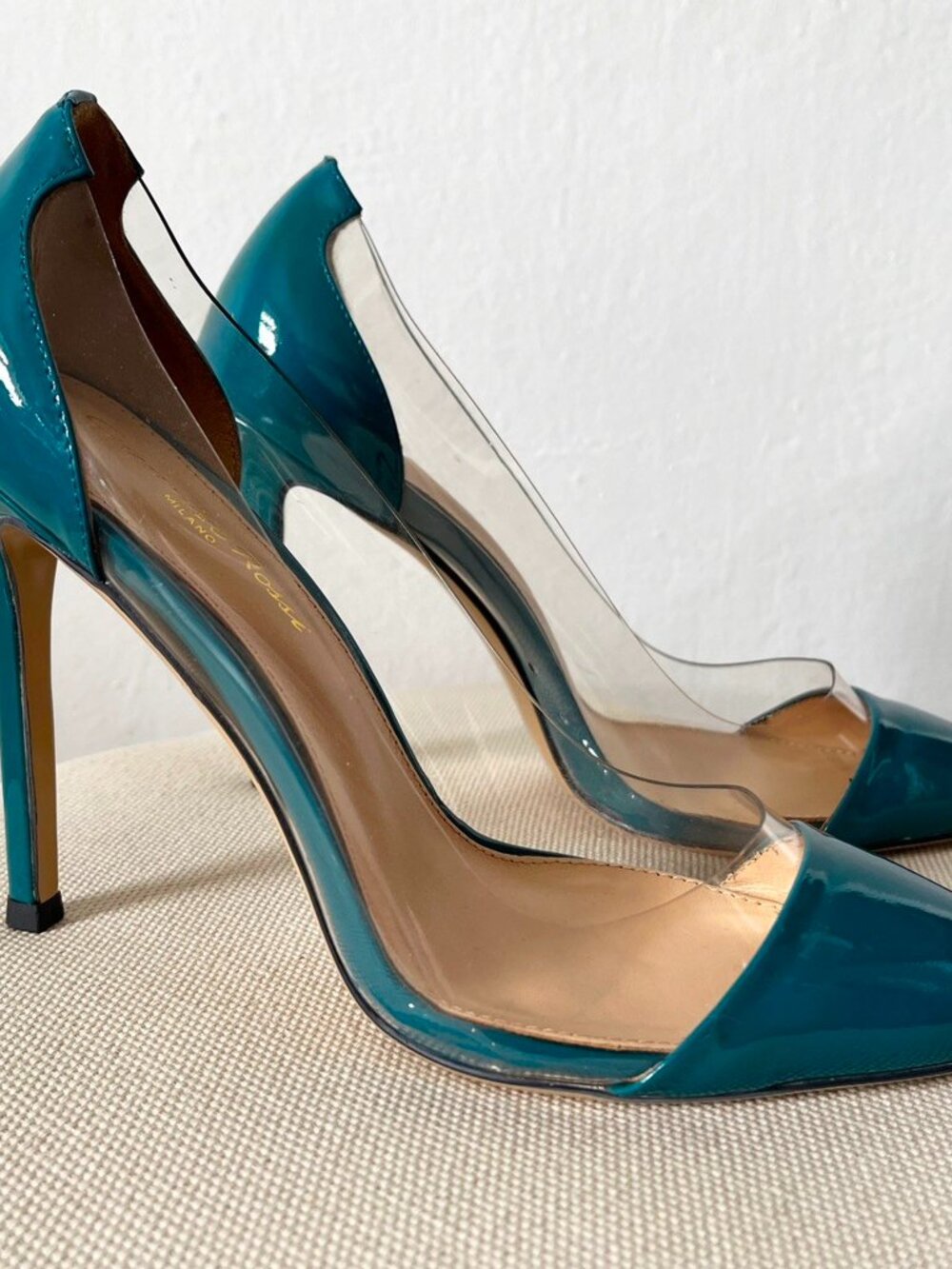 GIANVITO ROSSI Patent Pointed Toe Slim 10cm Heel Pumps